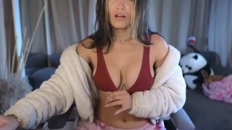 LORENA  online show from 25, 6, 2026