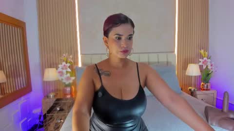 dafnecox online show from 22, 6, 2026