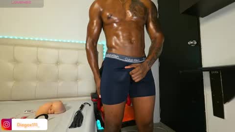 Snapshot of dagofastmilk chatting on 5, 12, 2025 DiegoXXL online show from 5, 12, 2025