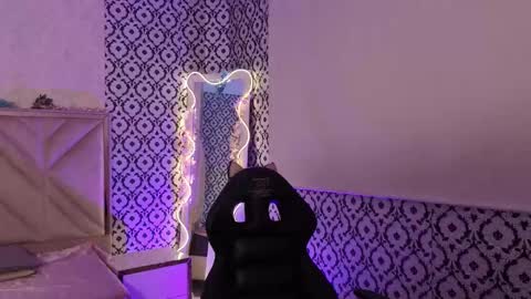 dahia  online show from 4, 2, 2026