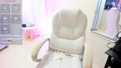 Snapshot of dahian_carter chatting on 1, 4, 2026 Dahian online show from 1, 4, 2026