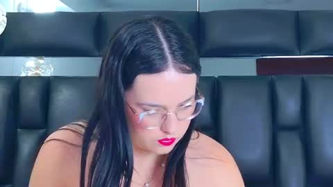 Dahiana online show from 12, 6, 2026