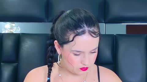 Dahiana online show from 17, 6, 2026
