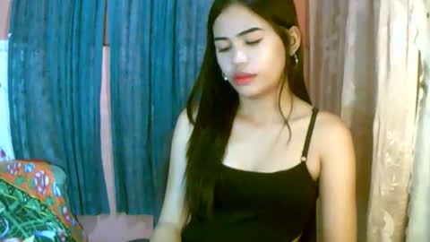 Snapshot of dahlia_123 chatting on 9, 5, 2026 Im Dahlia online show from 9, 5, 2026