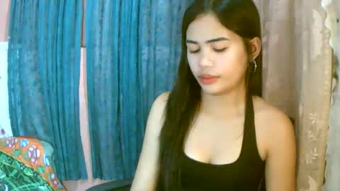 Snapshot of dahlia_123 chatting on 10, 5, 2026 Im Dahlia online show from 10, 5, 2026