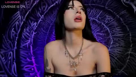 Snapshot of dahlia_darkwood chatting on 19, 4, 2026 Dahlia online show from 19, 4, 2026