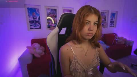 Dahlia Grey online show from 13, 5, 2026