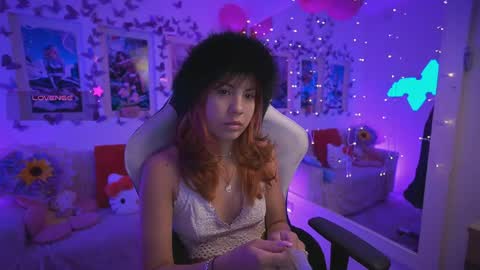 Dahlia Grey online show from 30, 5, 2026