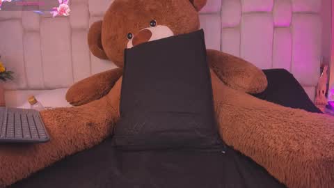 Daia Ortiz  online show from 3, 10, 2025