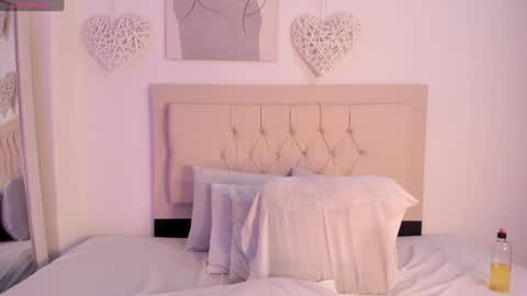 Daiana online show from 28, 1, 2025