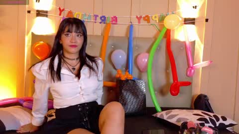 daiisy_kiss online show from 13, 5, 2026
