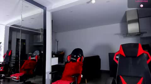 Snapshot of daikokuten_ chatting on 19, 10, 2025 daikokuten_ online show from 19, 10, 2025