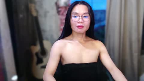 Kim online show from 25, 6, 2026