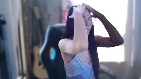 Kim online show from 4, 7, 2026