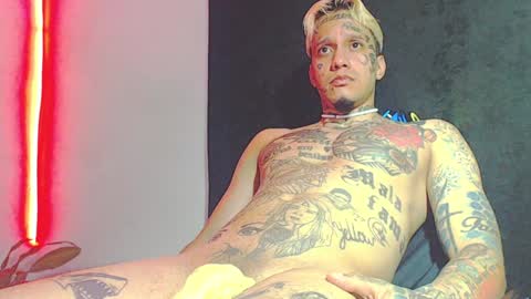 Snapshot of daimond_hope666 chatting on 5, 1, 2025 Daimond hope666 online show from 5, 1, 2025