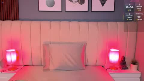 Snapshot of daimondpink chatting on 19, 10, 2025 daimondpink online show from 19, 10, 2025