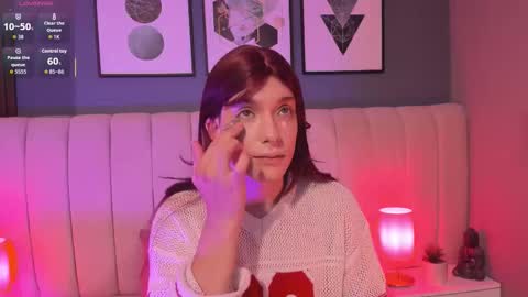 Snapshot of daimondpink chatting on 5, 11, 2025 daimondpink online show from 5, 11, 2025