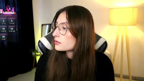 Snapshot of daisha_riley chatting on 10, 9, 2025 Lauren            online show from 10, 9, 2025