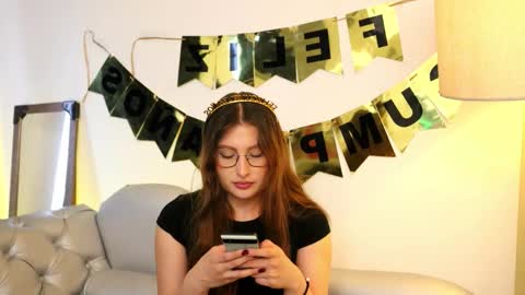 Snapshot of daisha_riley chatting on 11, 10, 2025 Lauren            online show from 11, 10, 2025