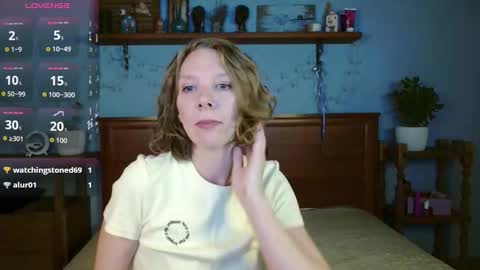 Snapshot of daisy_lovely chatting on 1, 10, 2025 daisy_lovely online show from 1, 10, 2025