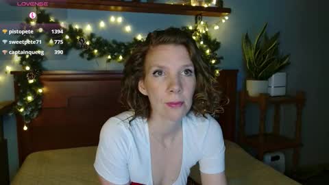 daisy_lovely online show from 15, 12, 2025