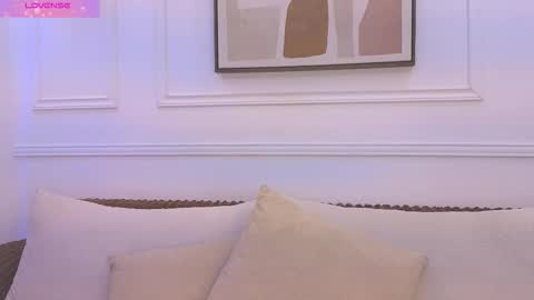 Daisy Price online show from 27, 3, 2026