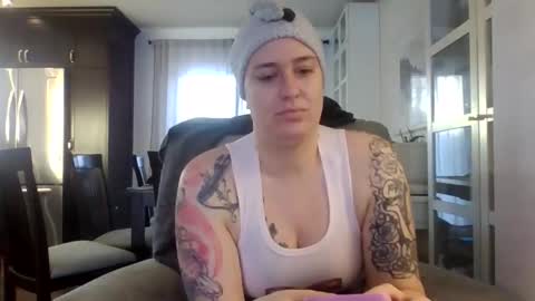 DaisyBlake online show from 9, 2, 2026