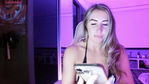 DaisyDeliciousxx online show from 11, 12, 2024
