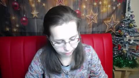Snapshot of daisyedit chatting on 20, 12, 2025 DaisyEdit online show from 20, 12, 2025