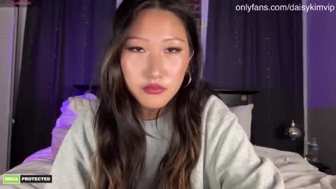 Snapshot of daisykimvip chatting on 12, 3, 2025 Daisy Kim online show from 12, 3, 2025