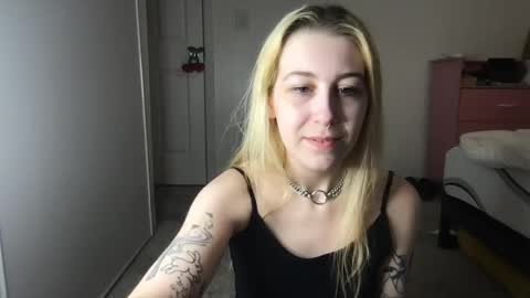 daisymynx online show from 14, 5, 2026
