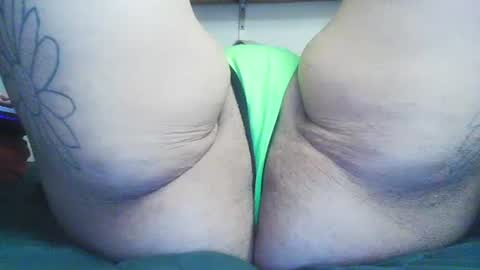 Snapshot of daisytucson chatting on 12, 3, 2025 DaisyTucson online show from 12, 3, 2025