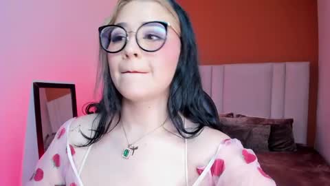 Snapshot of dakhota_rouge chatting on 18, 4, 2026 Dakhota online show from 18, 4, 2026