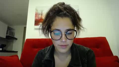 IG  dakotasofiaa online show from 1, 12, 2025