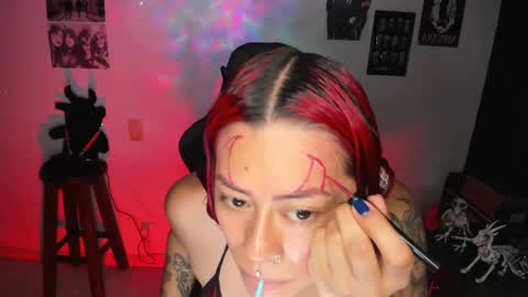 Snapshot of dakota_crab chatting on 22, 10, 2025 Dakota Crab online show from 22, 10, 2025