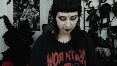 Snapshot of dakota_krall_ chatting on 8, 7, 2026 dakota online show from 8, 7, 2026