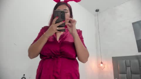 Dakota  online show from 31, 10, 2025