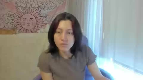 Snapshot of dakotaa_aa chatting on 3, 11, 2025 The girl of your dreams o online show from 3, 11, 2025