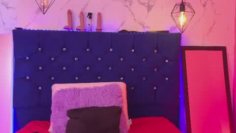 dakotaa_johnson online show from 29, 6, 2026