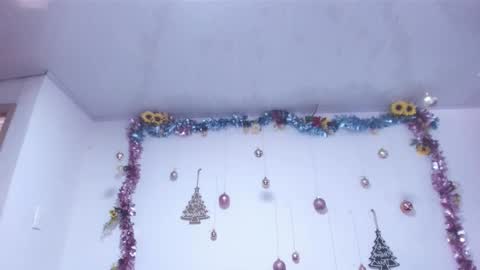 Dakotaagray online show from 19, 12, 2025