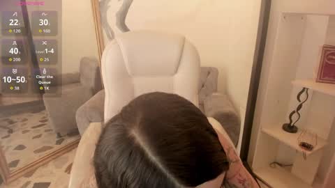 Dakota Baby online show from 20, 5, 2026