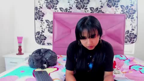 Snapshot of dakotaholand chatting on 6, 12, 2024 dakotaholand online show from 6, 12, 2024