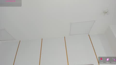 Snapshot of dakotawangi chatting on 9, 1, 2026 online show from 9, 1, 2026