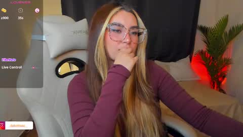 dakottaa__ online show from 1, 7, 2026