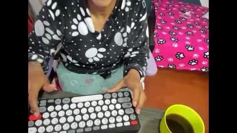 Snapshot of daleska_delicious1 chatting on 14, 11, 2025 daleska_delicious1 online show from 14, 11, 2025