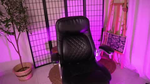Snapshot of dalia_morgan chatting on 2, 3, 2025 Dalia Morgan online show from 2, 3, 2025