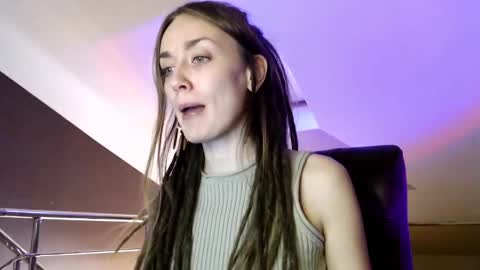 Snapshot of dalia_peach chatting on 2, 12, 2024 Dalia online show from 2, 12, 2024