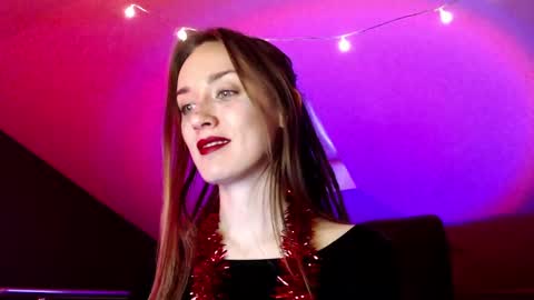 Snapshot of dalia_peach chatting on 17, 12, 2024 Dalia online show from 17, 12, 2024