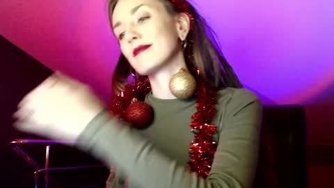 Snapshot of dalia_peach chatting on 19, 12, 2024 Dalia online show from 19, 12, 2024