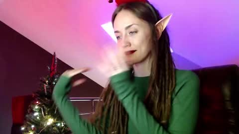 Snapshot of dalia_peach chatting on 25, 12, 2024 Dalia online show from 25, 12, 2024